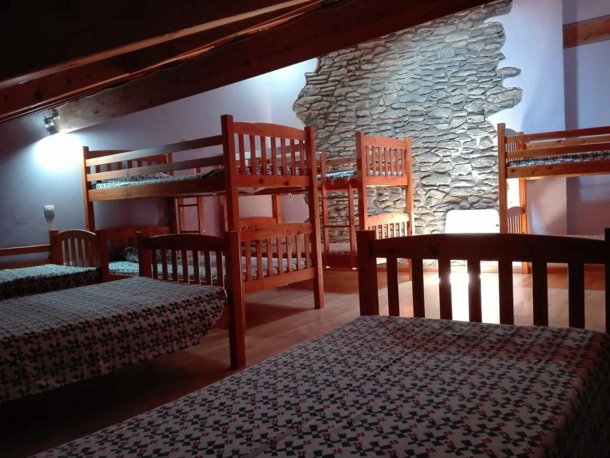 Refugi Casa Canelo Rodes ภายนอก รูปภาพ
