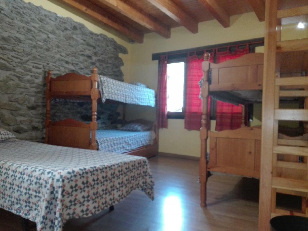 Refugi Casa Canelo Rodes ภายนอก รูปภาพ