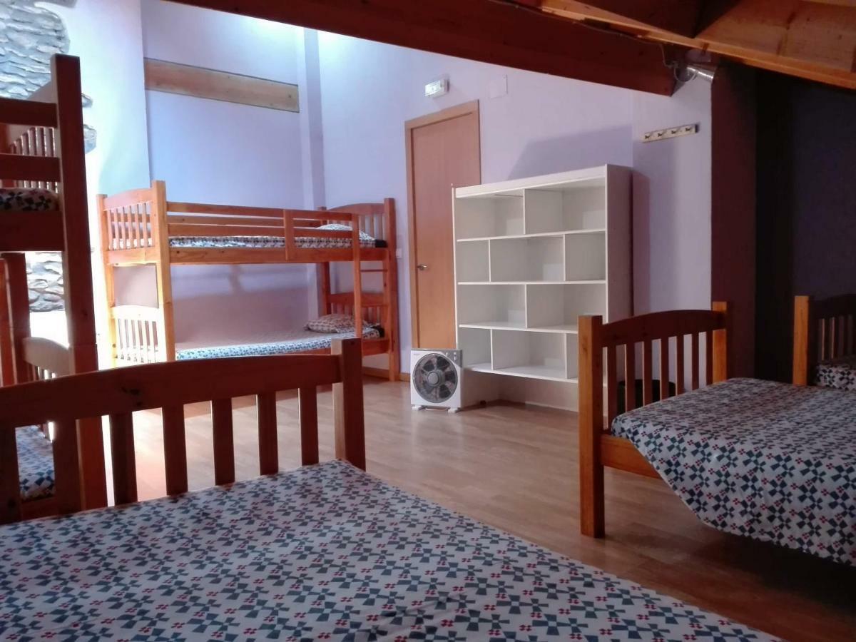 Refugi Casa Canelo Rodes ภายนอก รูปภาพ