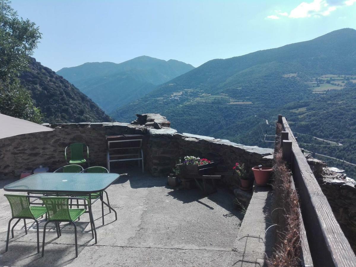 Refugi Casa Canelo Rodes ภายนอก รูปภาพ